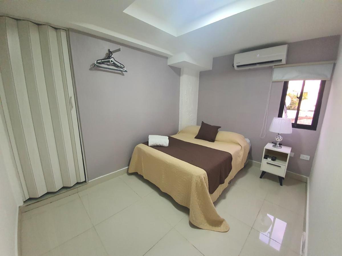 Malecon Premium Rooms & Hotel サントドミンゴ エクステリア 写真