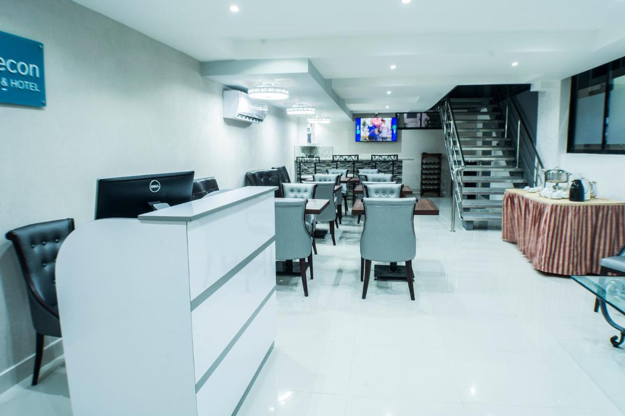 Malecon Premium Rooms & Hotel サントドミンゴ エクステリア 写真