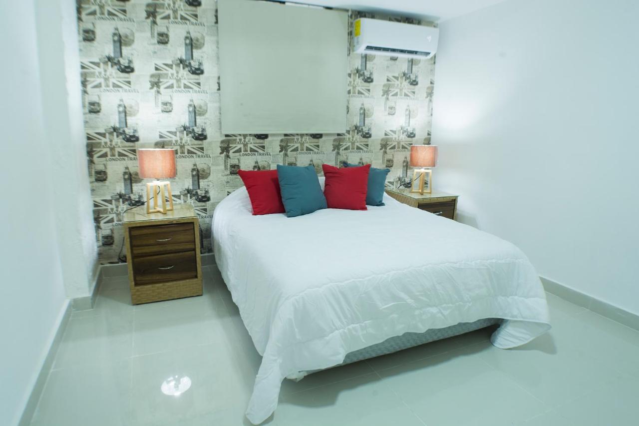 Malecon Premium Rooms & Hotel サントドミンゴ エクステリア 写真